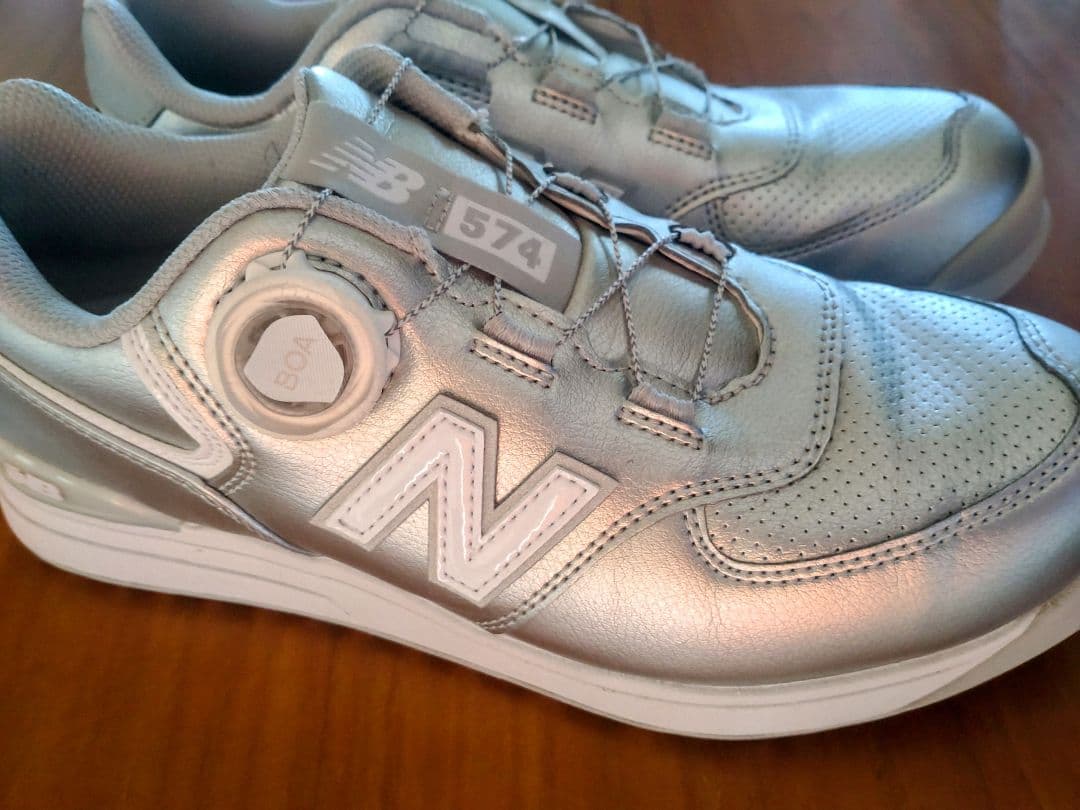 New Balance 574 シルバー BOAクロージャー