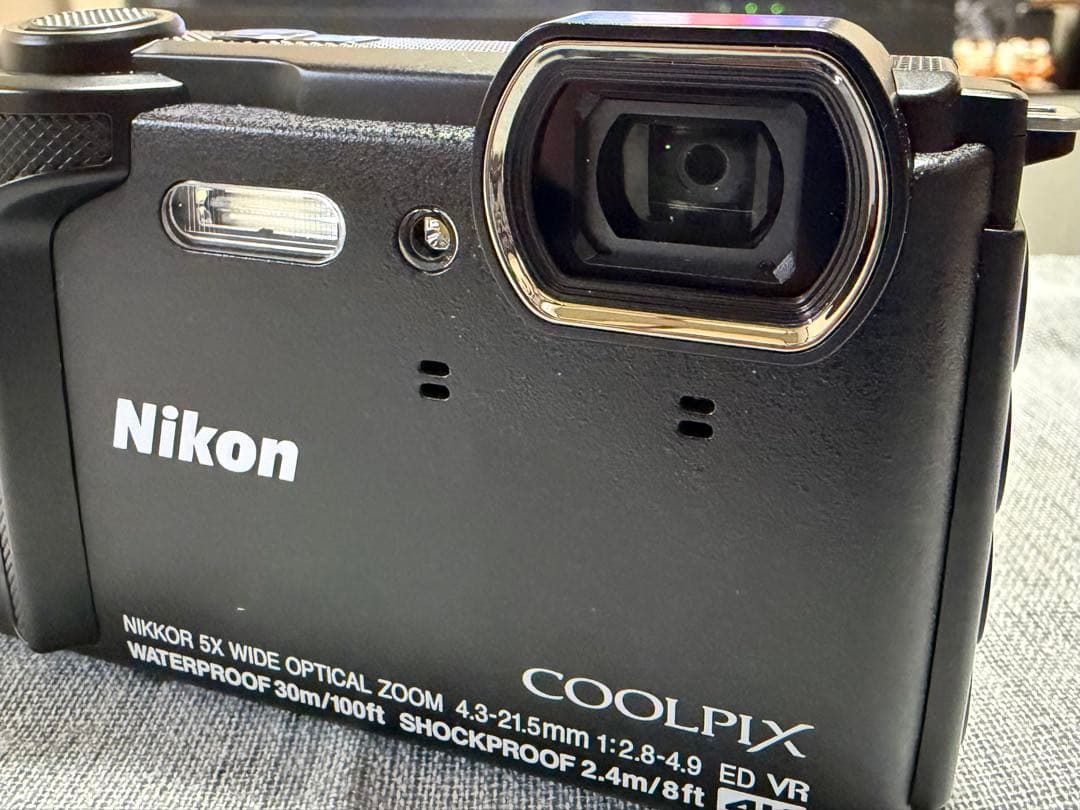 NIKON COOLPIX W300 ブラック　美品！