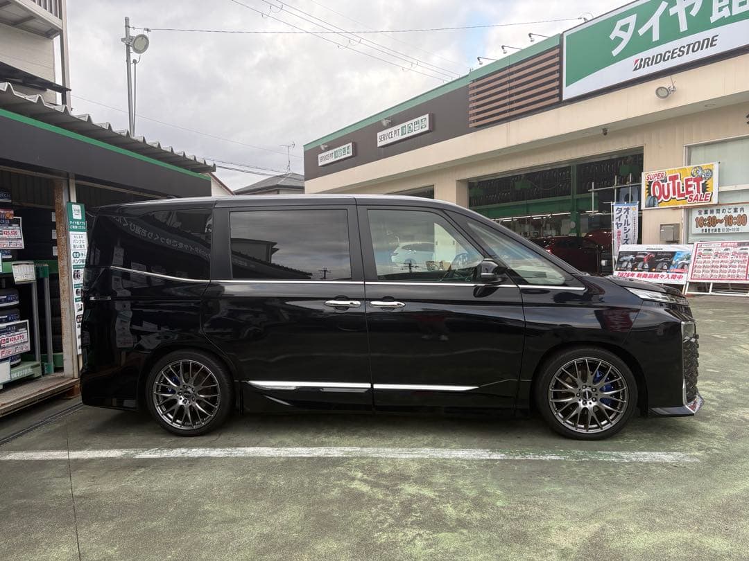 RAYS ホムラ　2×9PLUS 7.5J-19インチ　PCD114.3