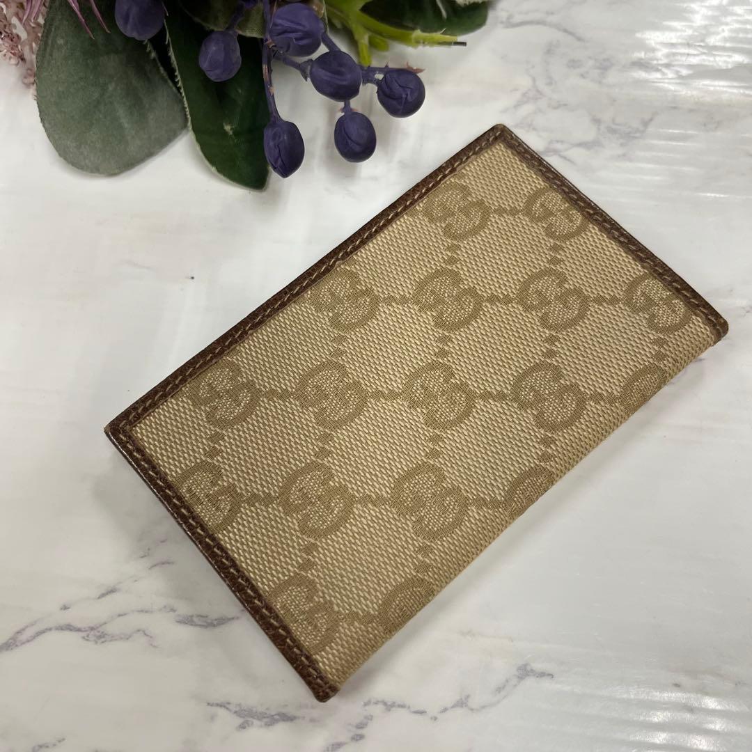 GUCCI GGキャンバス　カードケース