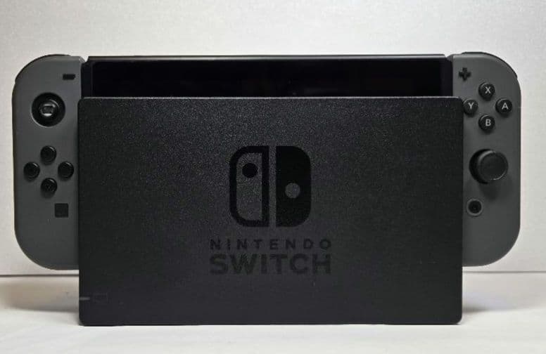 ジャンク品　switch本体セット　joy-con追加　ケース