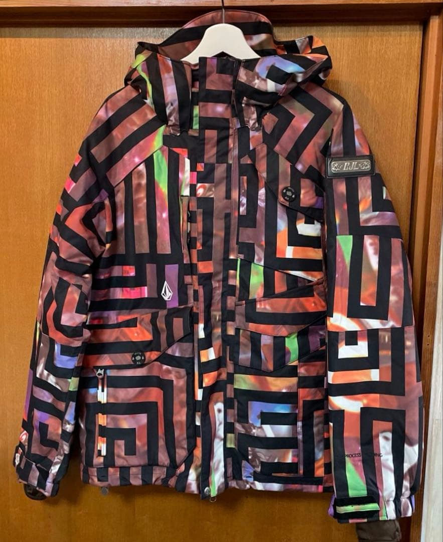 未使用　ボルコム volcom BJL ウェア　スノーボード　大きめS