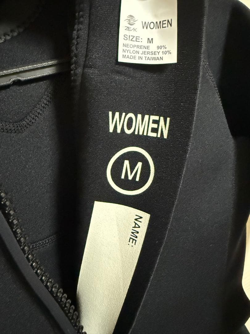 ★新品未使用★ZEAK(ジーク)ウエットスーツ ロンスプ　womanMサイズ