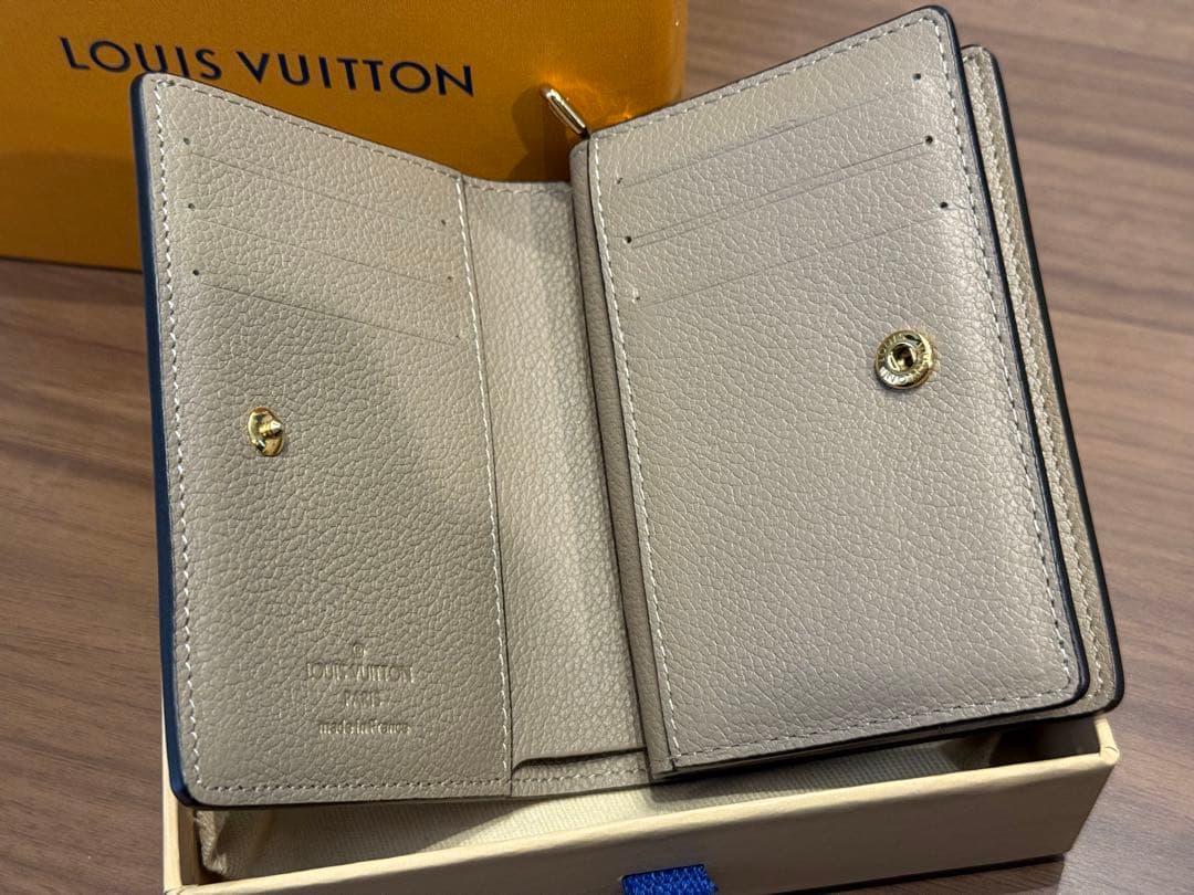 ルイヴィトン 2つ折り財布 ベージュ