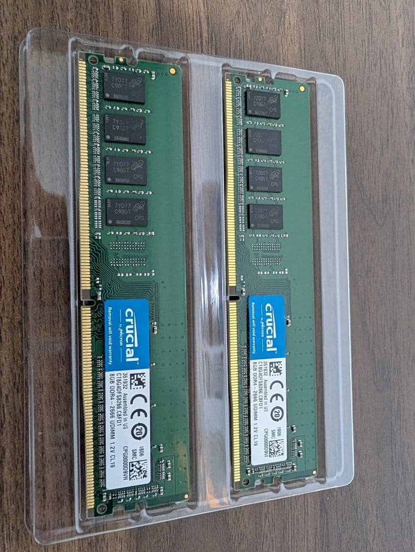 メモリー Crucial DDR4 32GB (8GB 2666 x2, 3200 x2)