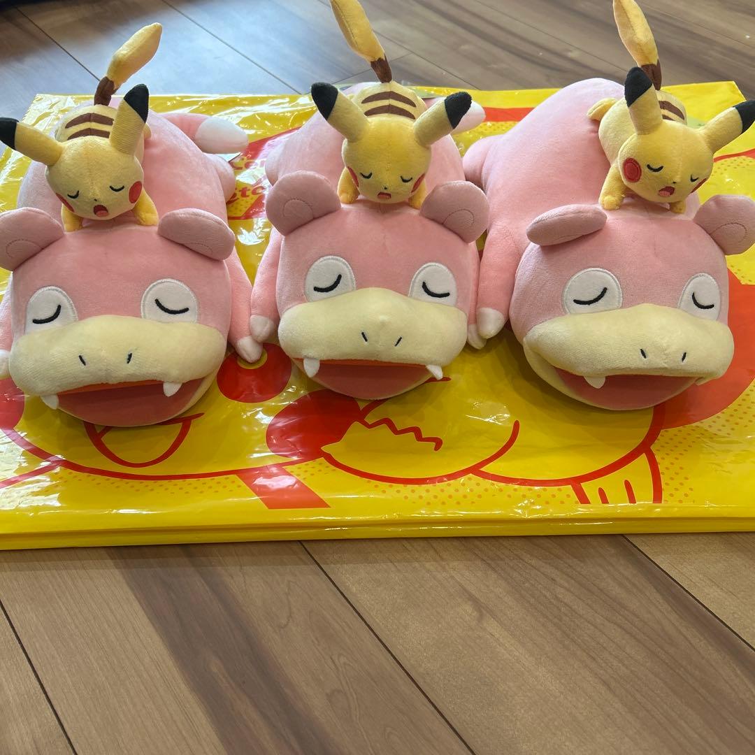 ポケモンセンター　カガワ 限定　ぬいぐるみ　ヤドン　ピカチュウ