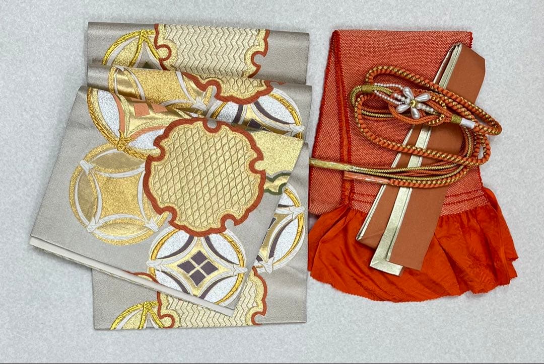 振り袖　フルセット　長襦袢　金彩加工　刺繍入り　白　桜　梅　成人式　839