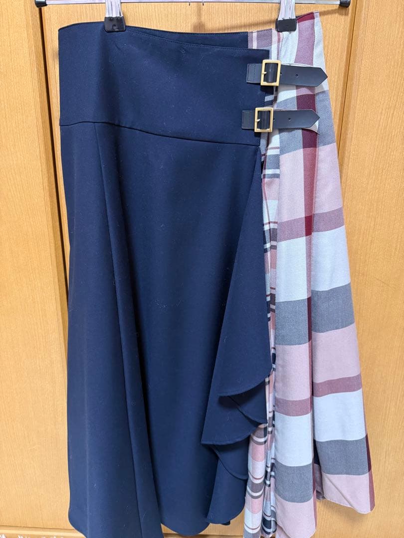 【ほぼ新品】BLUE LAVELチェックエアリーツイルスカート ネイビーピンク