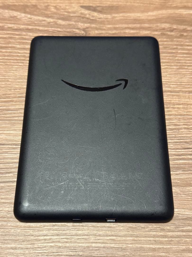 Amazon Kindle (第10世代) 本体