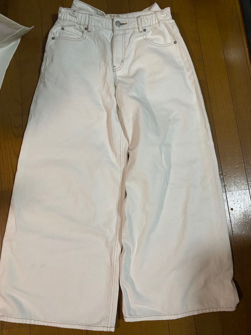 完売！ビッグリボンデニムパンツ