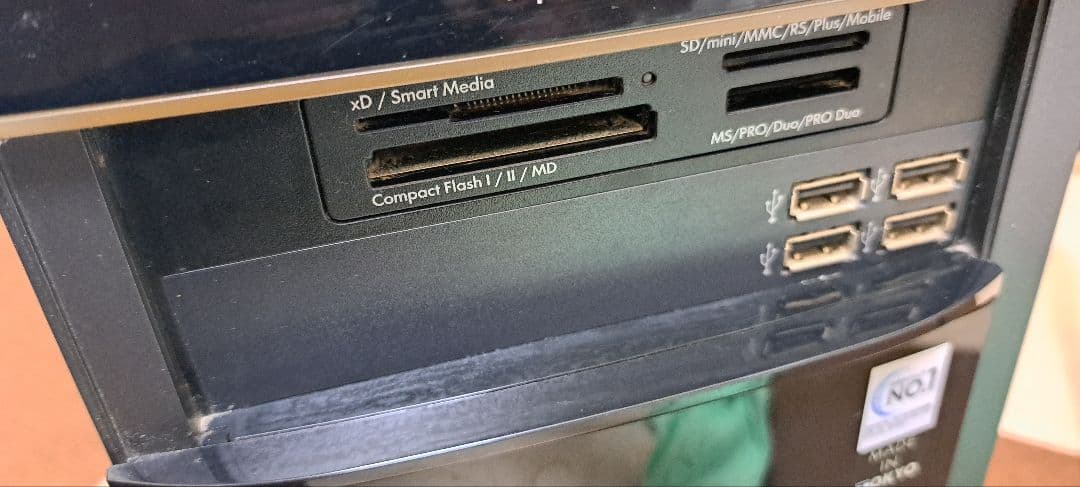 HPデスクトップ i7-2600 Mem12G SSD windows10