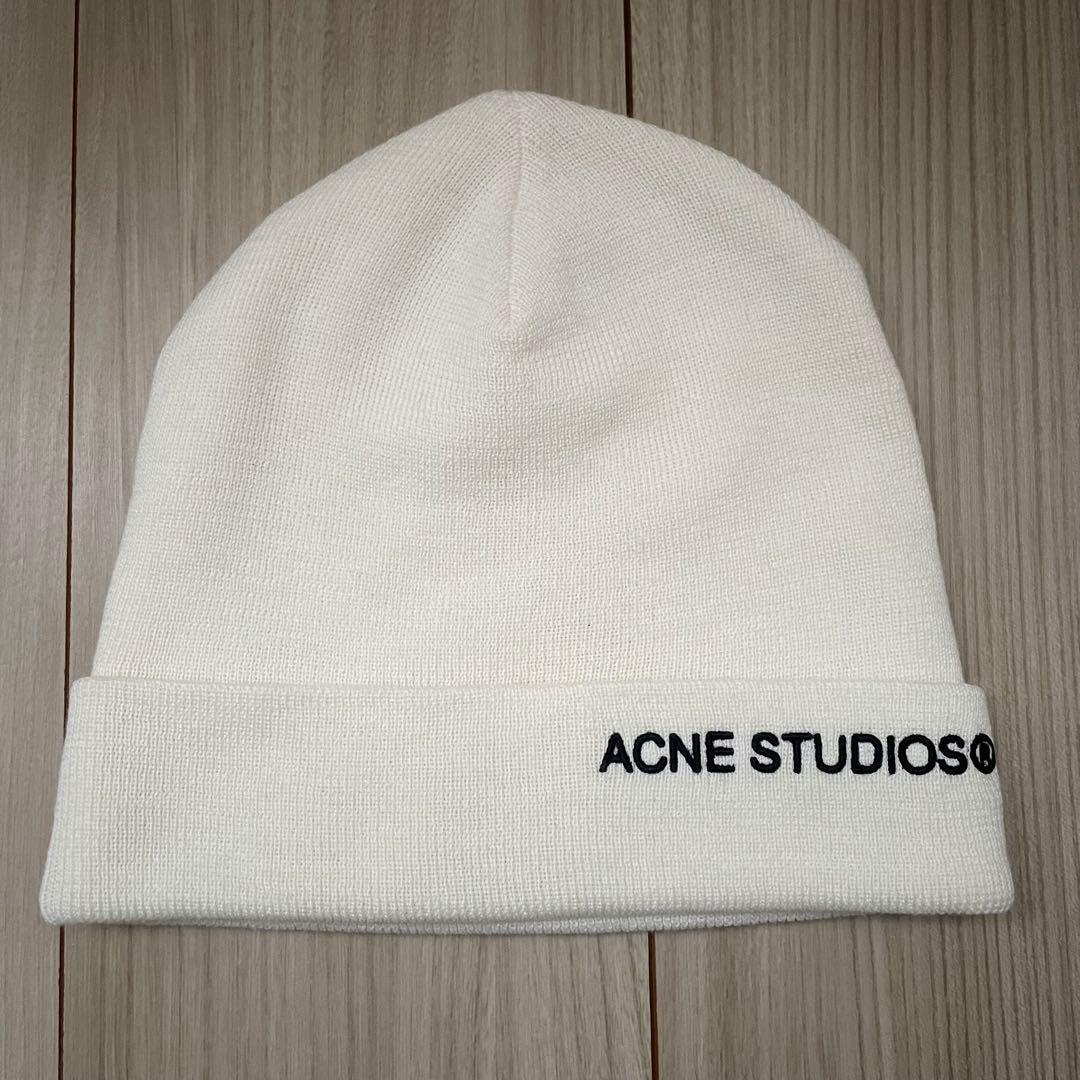 ACNE STUDIOS ホワイトニット帽