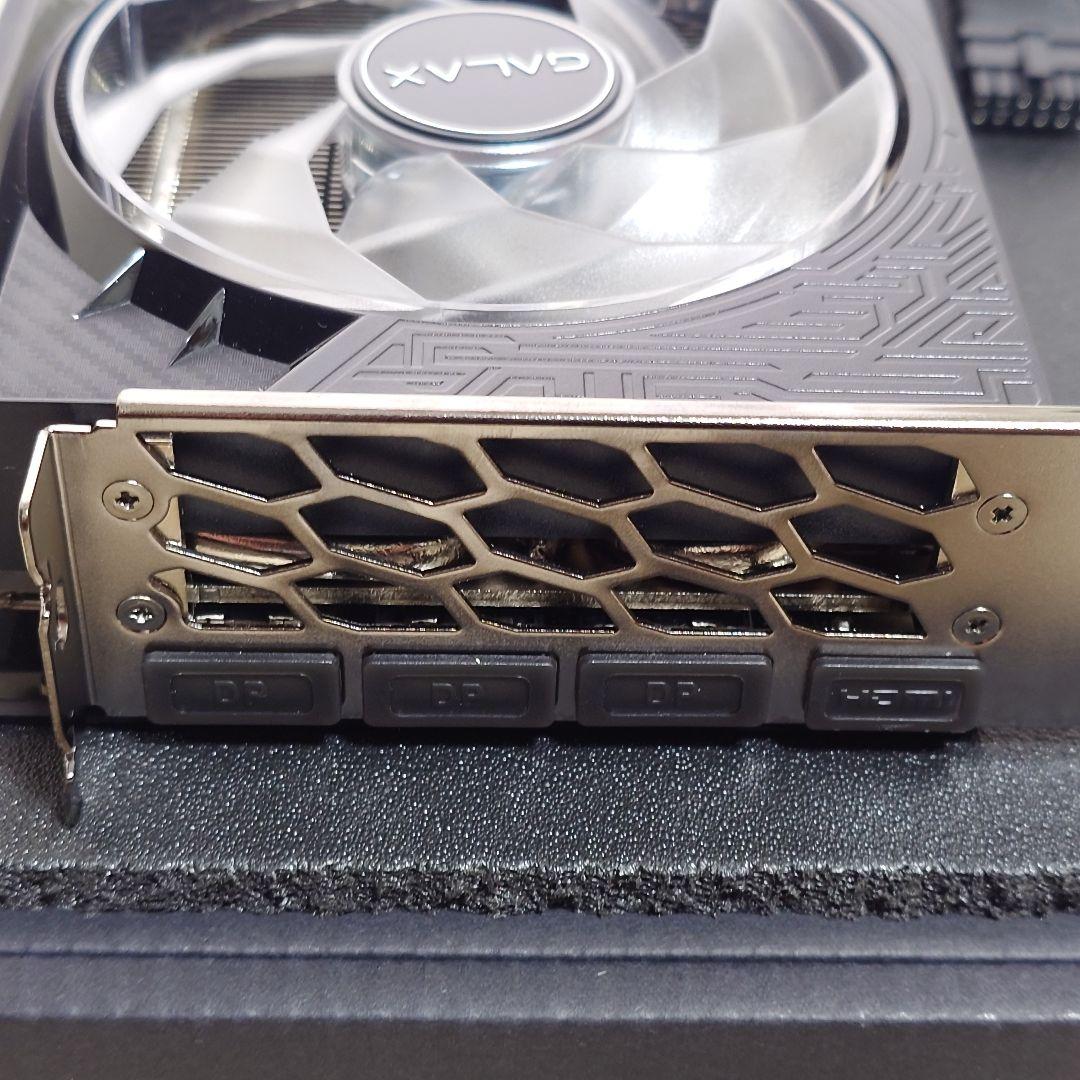 【極美品】GALAX RTX 5070 1-CLICK OC【短時間使用】