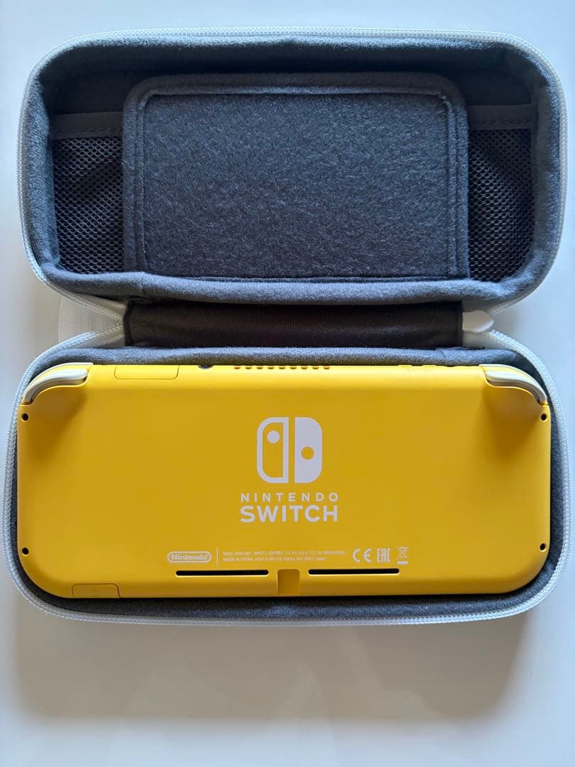 Nintendo Switch Lite イエロー 本体とケース付き