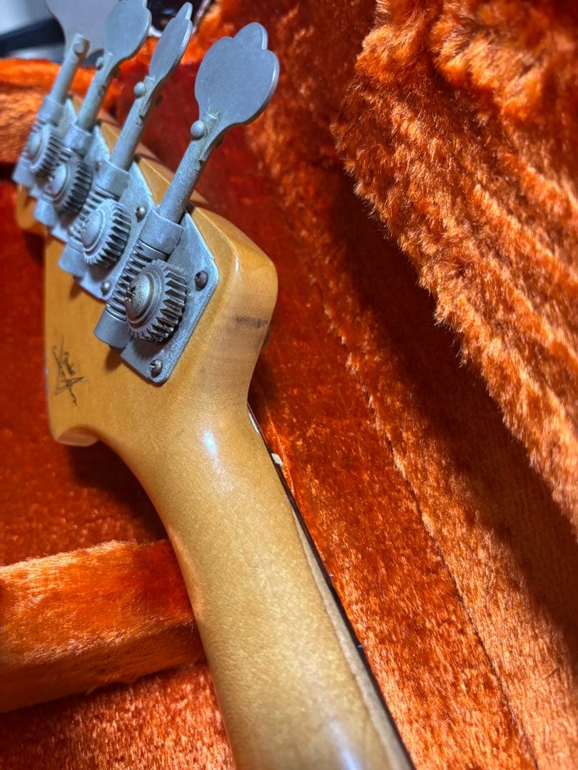 ベース Fender Custom Shop 1964 Jazz Bass Relic