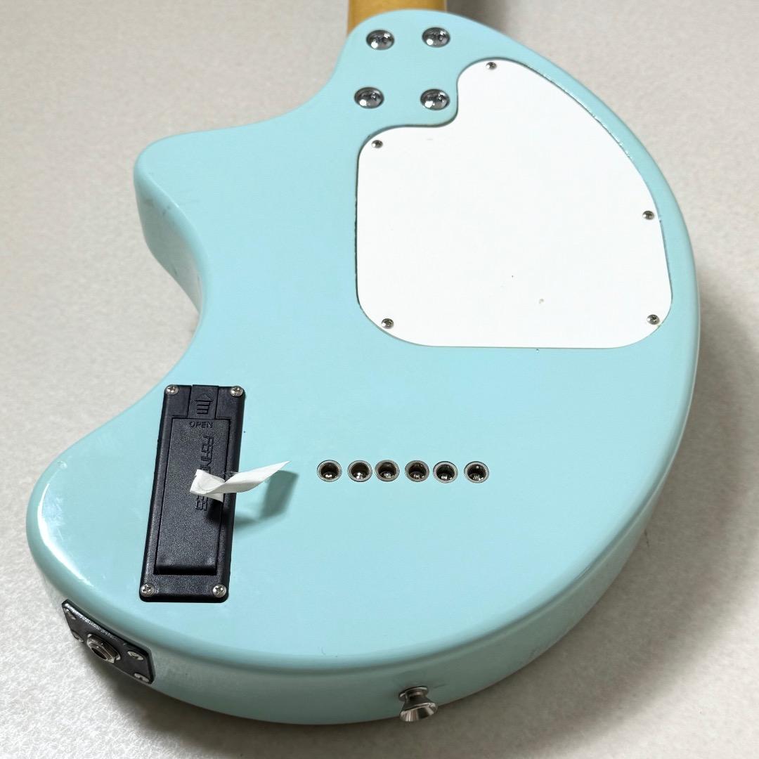 動作品 ZO-3 アンプ内臓 エレキギター フェルナンデス FERNANDES