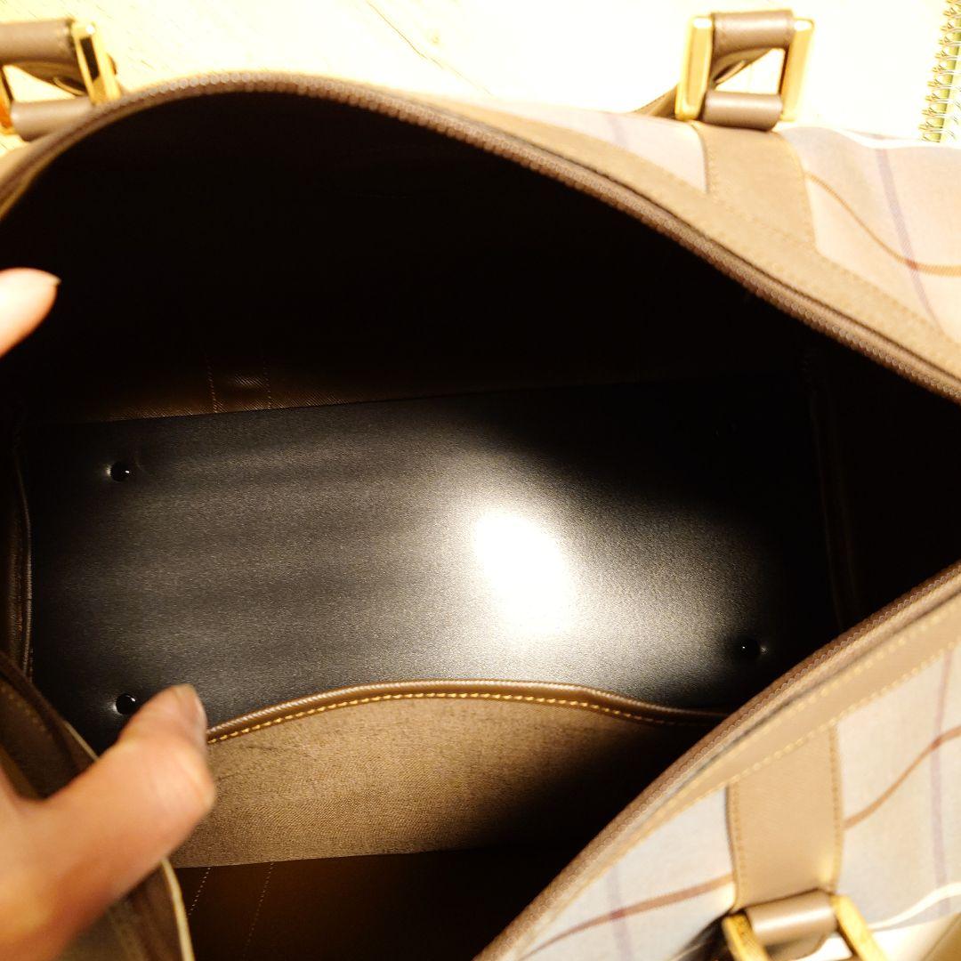 Burberry　新品未使用品 チェック柄 ボストンバッグ