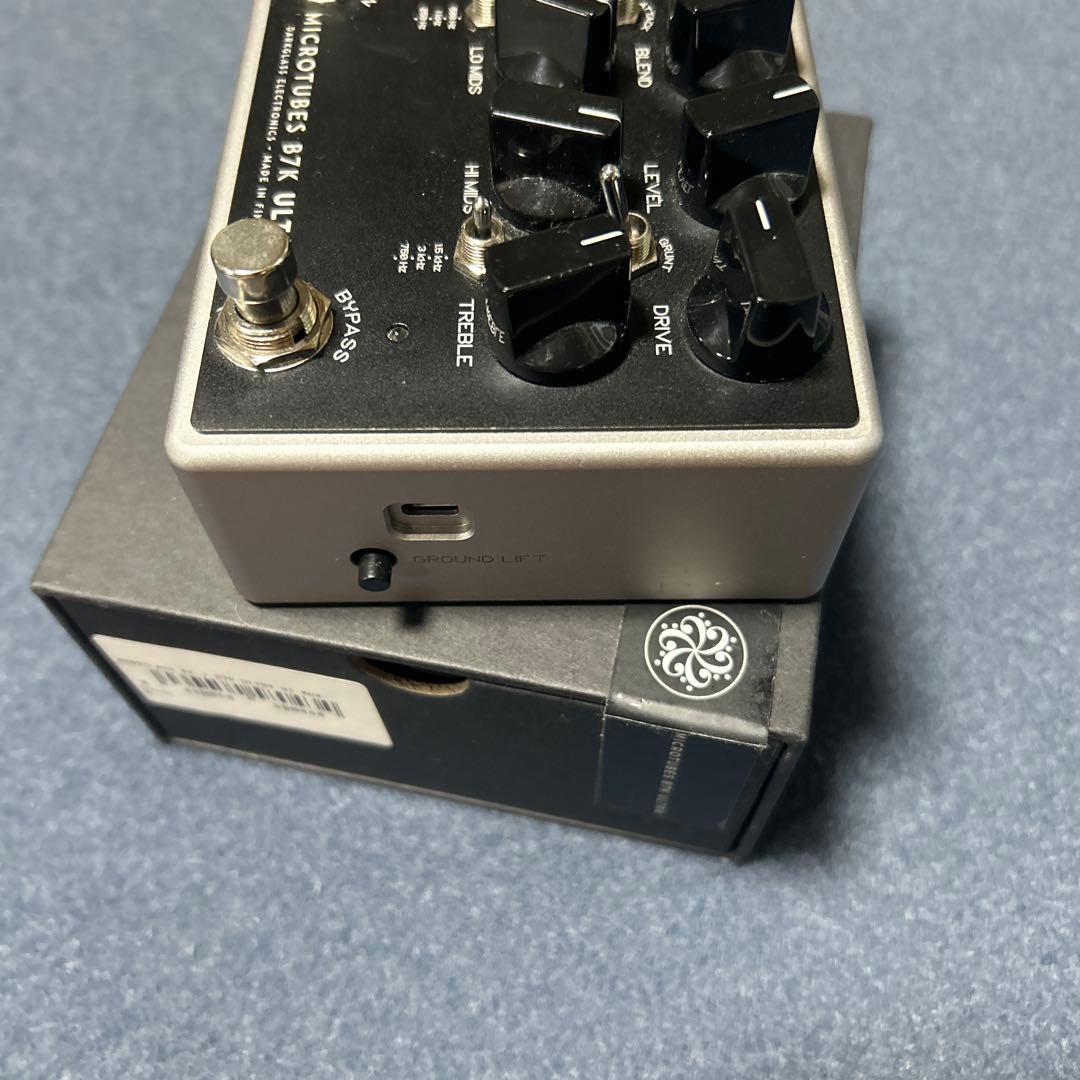 ベース Darkglass b7k ultra v2 with aux in