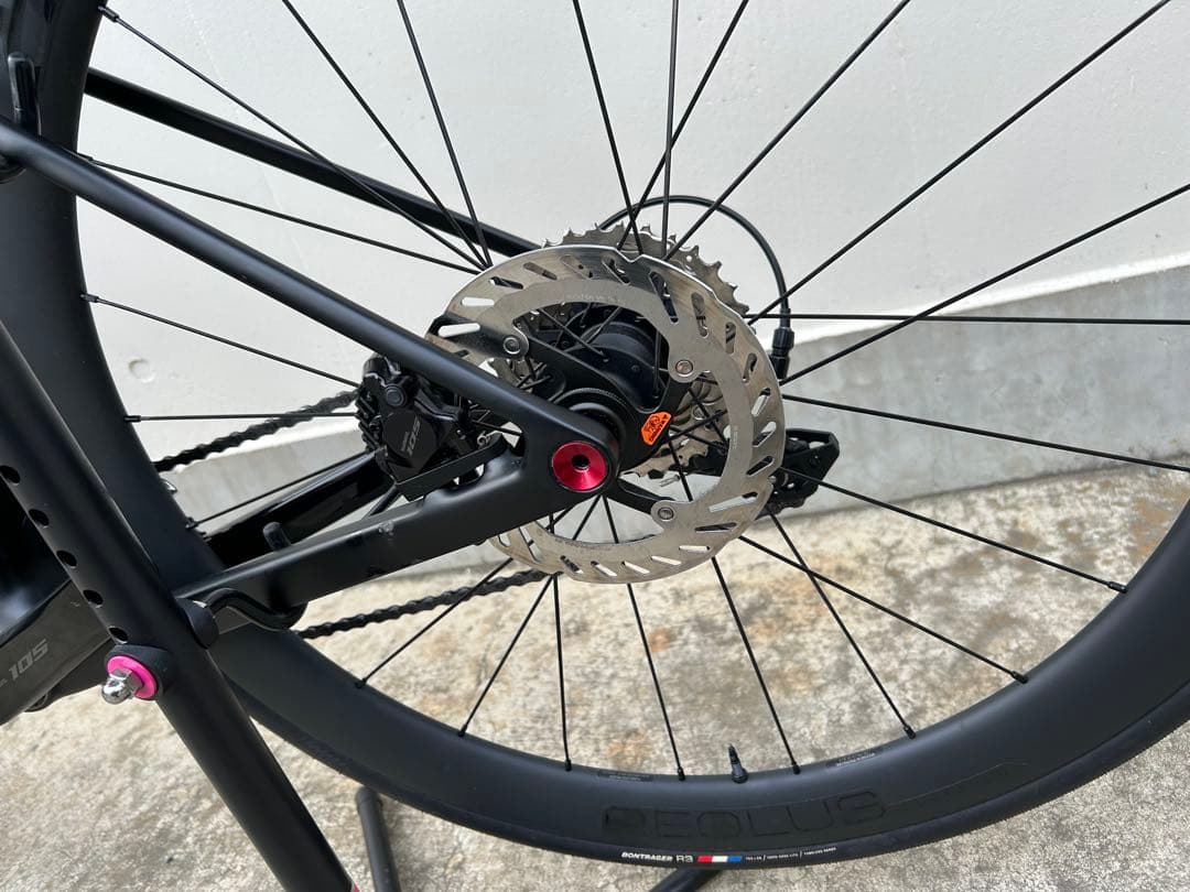 trek madone gen8 sl5 トレック マドンsl5 2025年