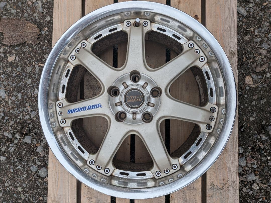RAYS　ボルクレーシングgt-7 17インチホイール 5穴　PCD114.3