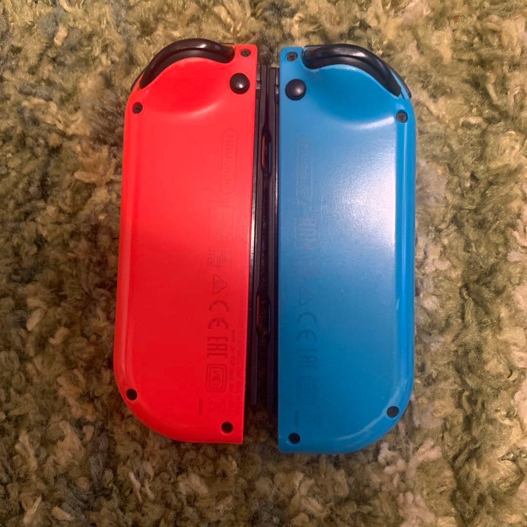 タ*ン様 Nintendo Switch 起動確認済み 箱、充電器つき