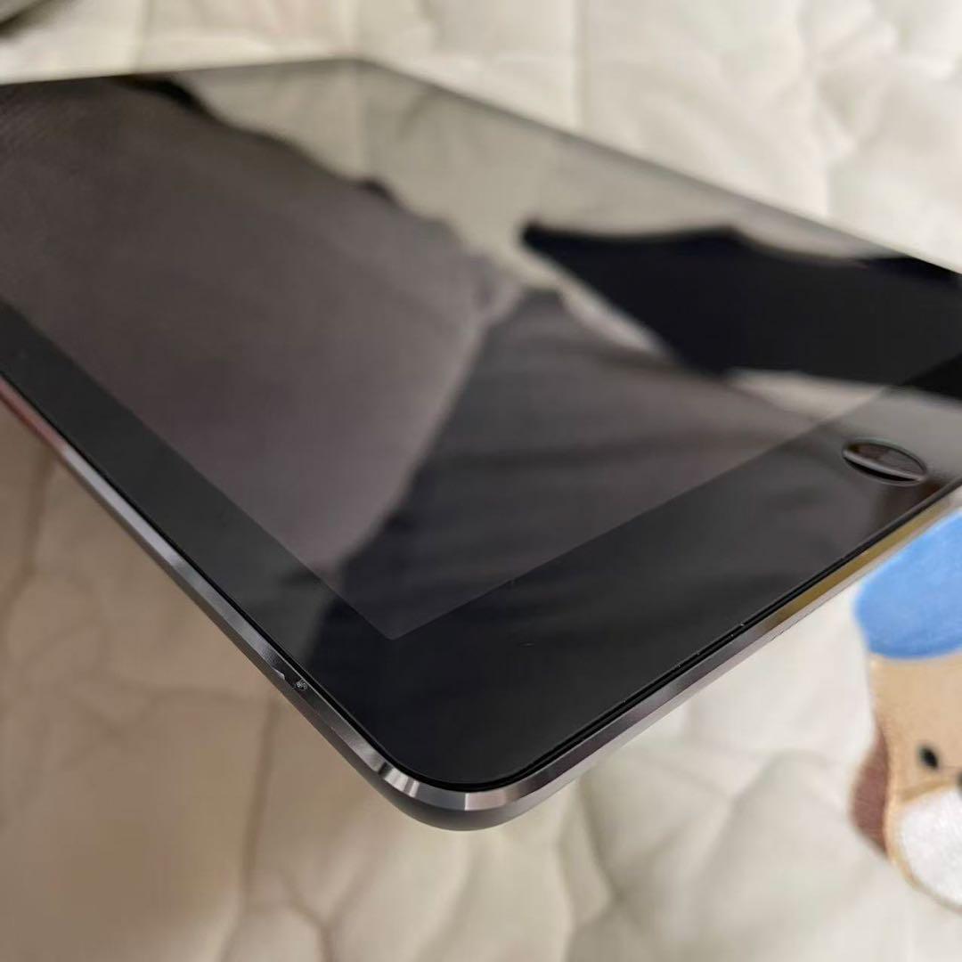 ipad air 9.7 inch大画面　中古品（本体のみ）