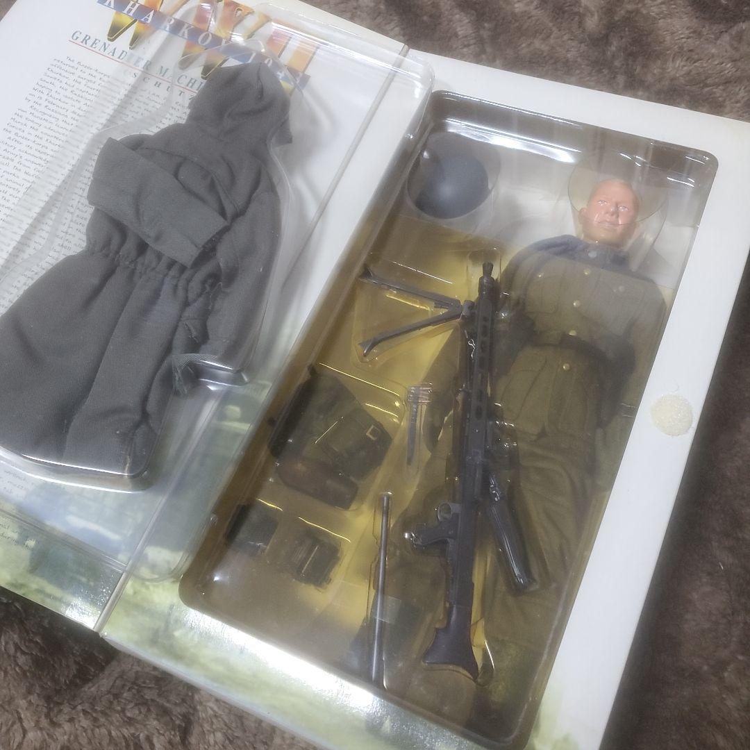 ドラゴン　フリードリヒ・パウルス　GRENADIER MACHINE ２個セット