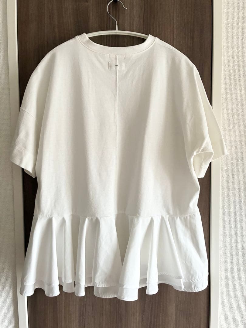 【yori】ソリッドバックフレアtee 美品　　ホワイト