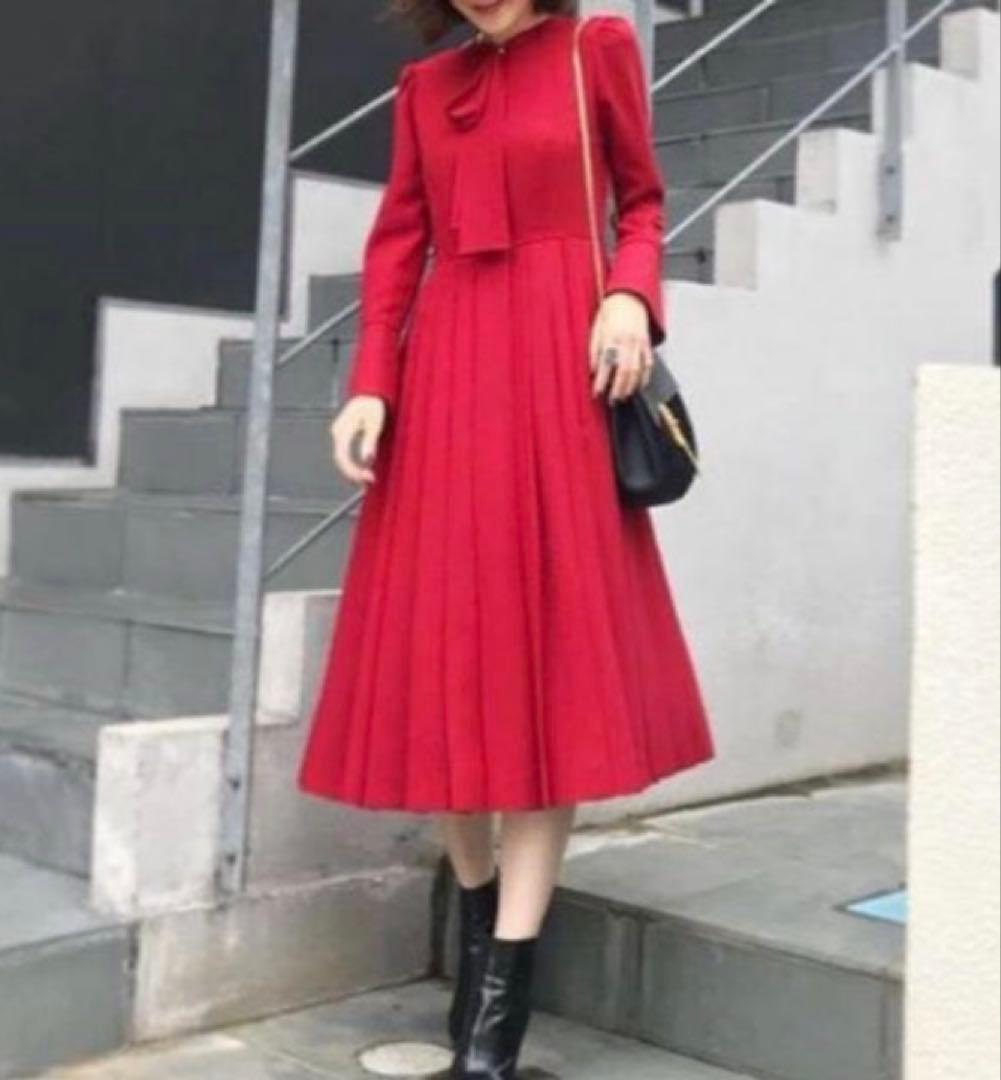 セルフォードcelfordボウタイプリーツワンピース佳子様石原さとみ佳子さま