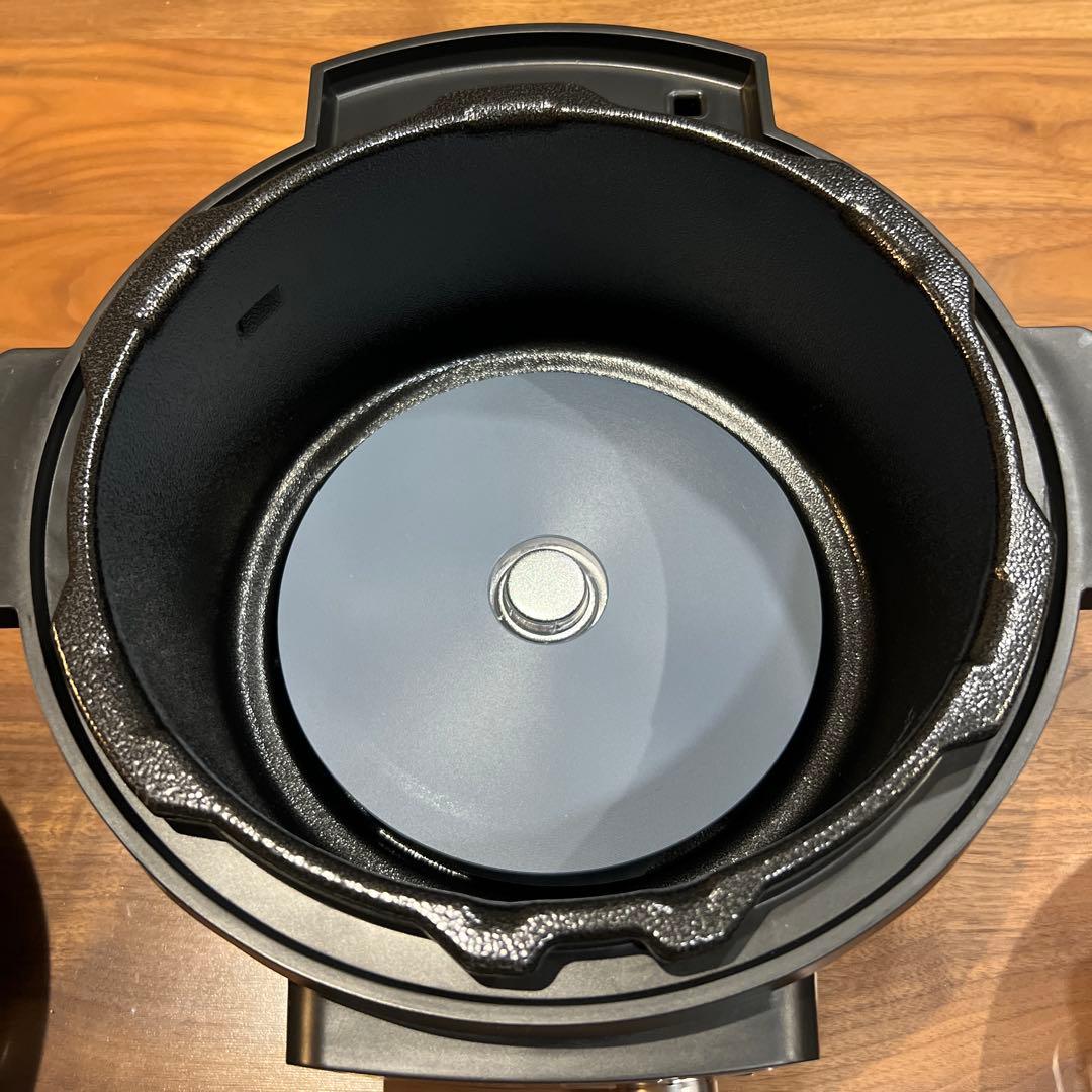 【美品】アイリスオーヤマ 電気圧力鍋 4.0L レシピブック付（上位機種）