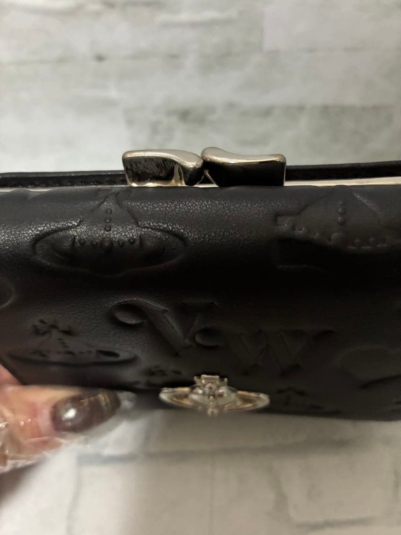 【新品未使用】Vivienne Westwood 三つ折り財布 ブラック 大人気