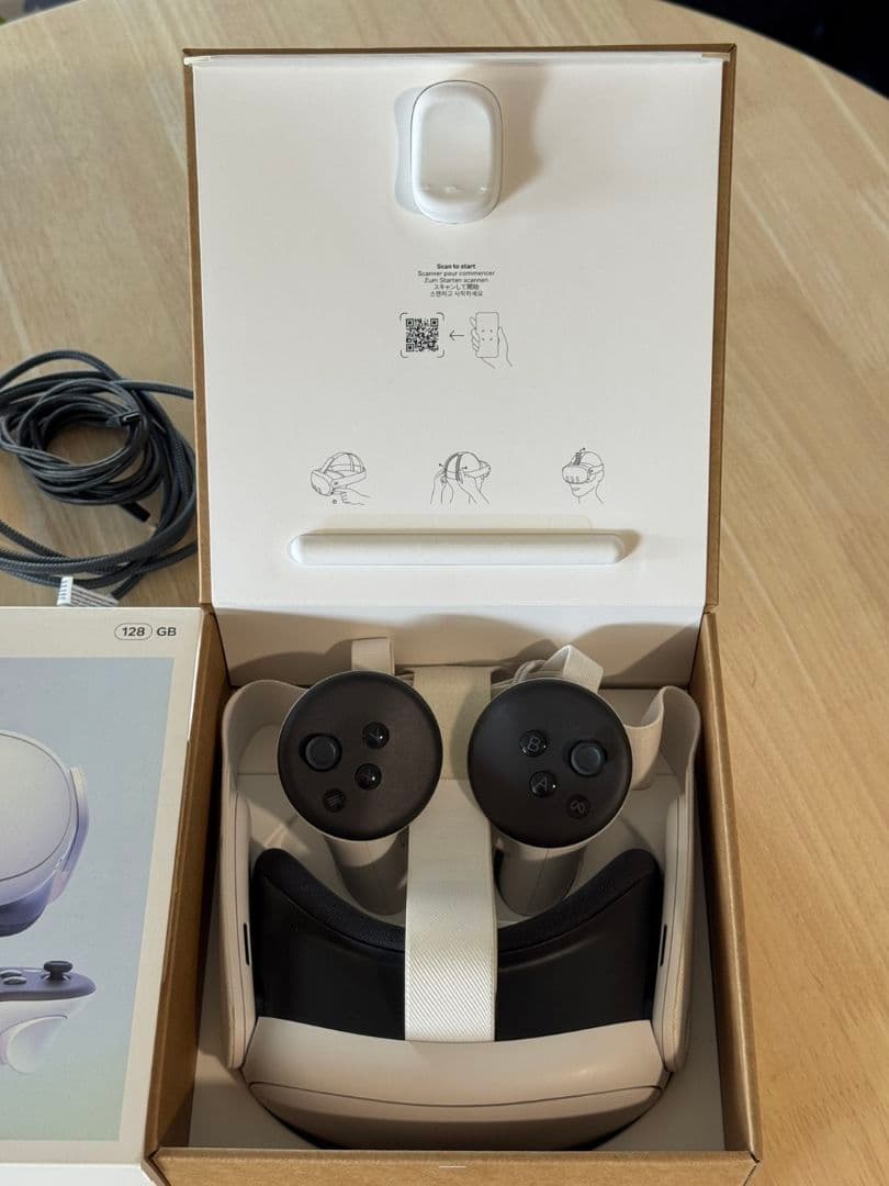  Quest 3 VRヘッドセット 128GB ケース付き