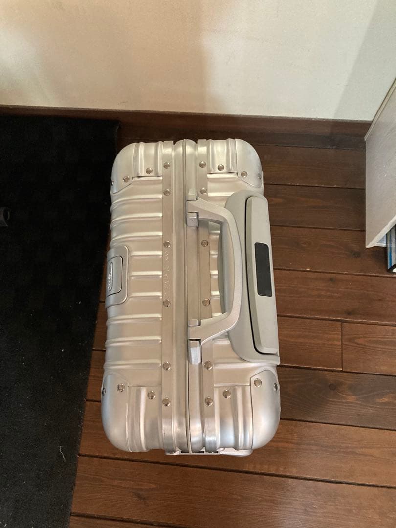 RIMOWAキャリーケース　4輪