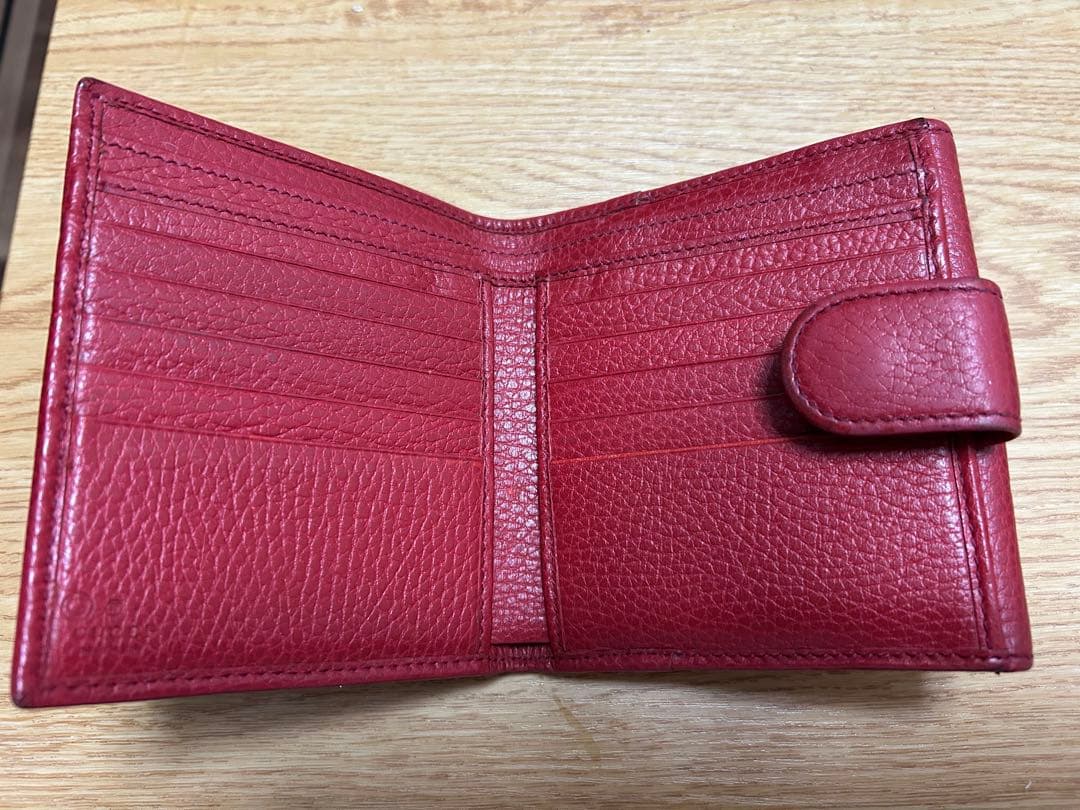 GUCCI レッド 二つ折り財布