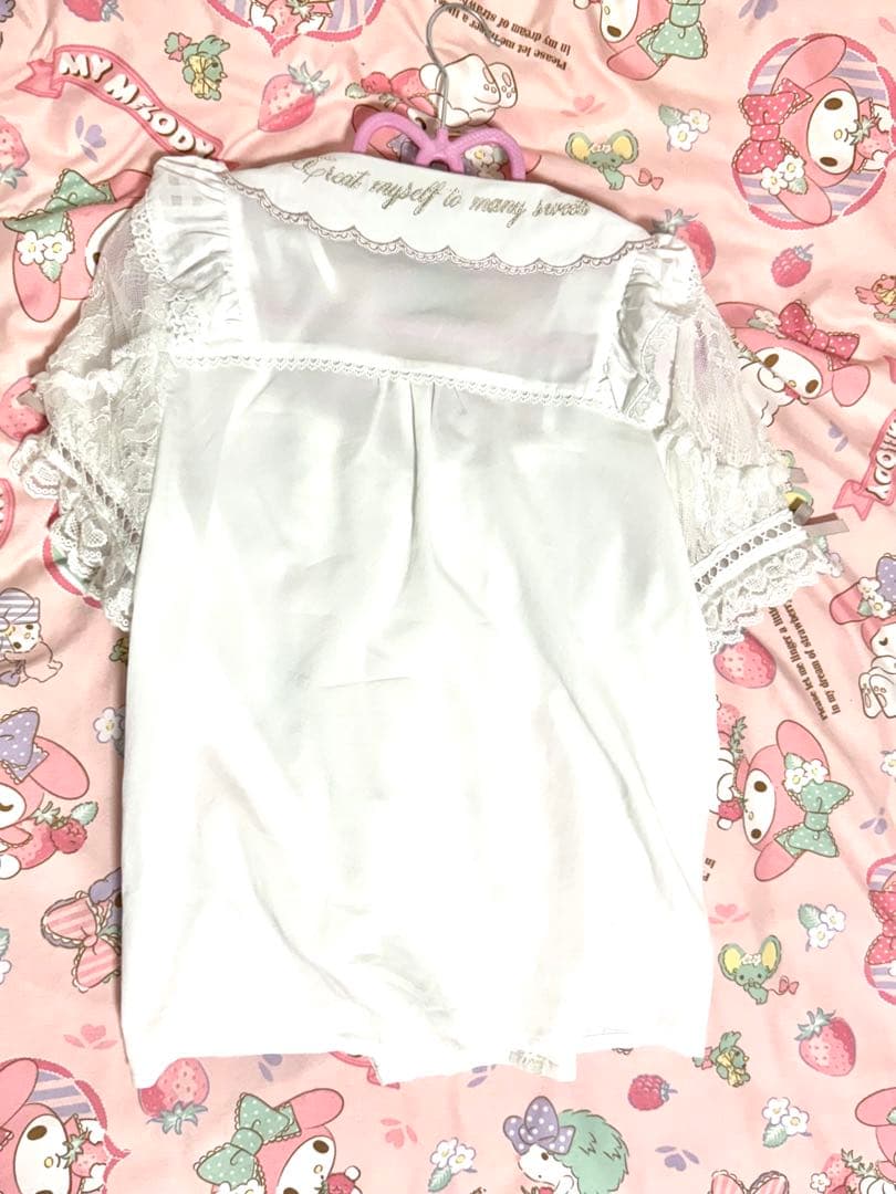 LIZ LISA ストロベリー刺繍ブラウス