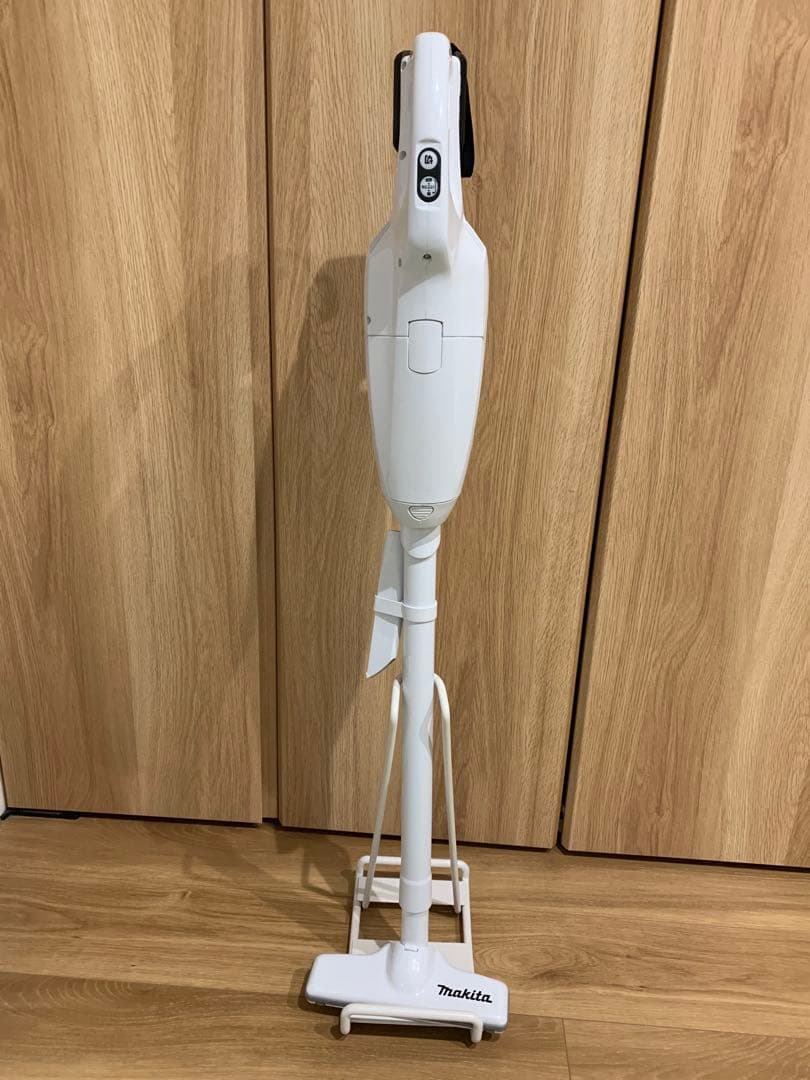 せ*こ様 Makita マキタ CL107FD 充電式クリーナー 掃除機