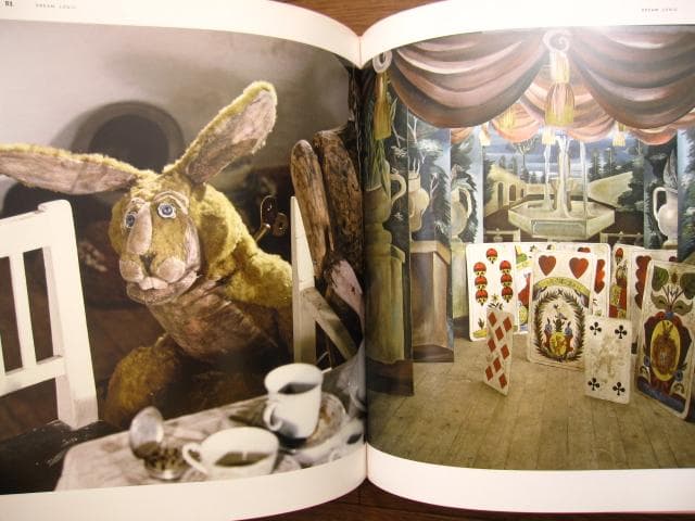 アート・デザイン・音楽 Wonderland Alice on Screen