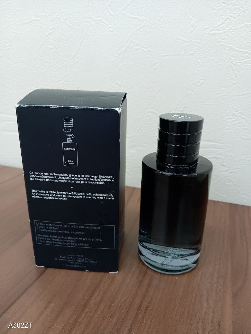 Dior Sauvage Eau de Parfum 100ml　香水　化粧品