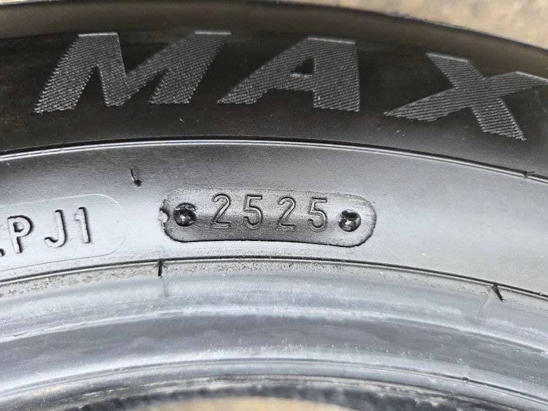 155/65R14×4本軽自動車の定番サイズ！新古級超バリ山！送料¥300
