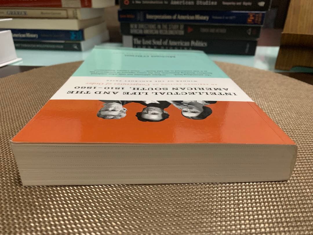 洋書 Intellectual Life and the American South