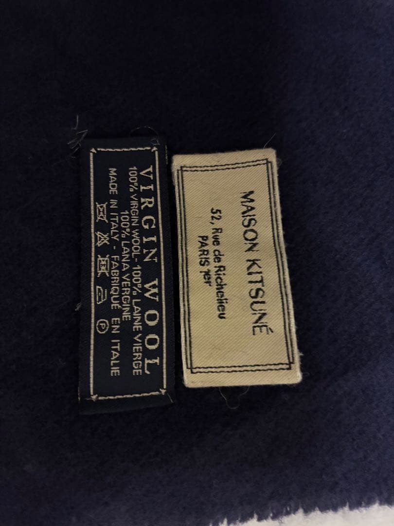 【SALE】MAISON KITSUNE 100%ウールネイビー 大判ストール