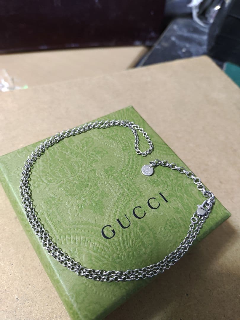 美品GUCCIグッチ シルバー925チェーンネックレス イタリア製 高級感あり