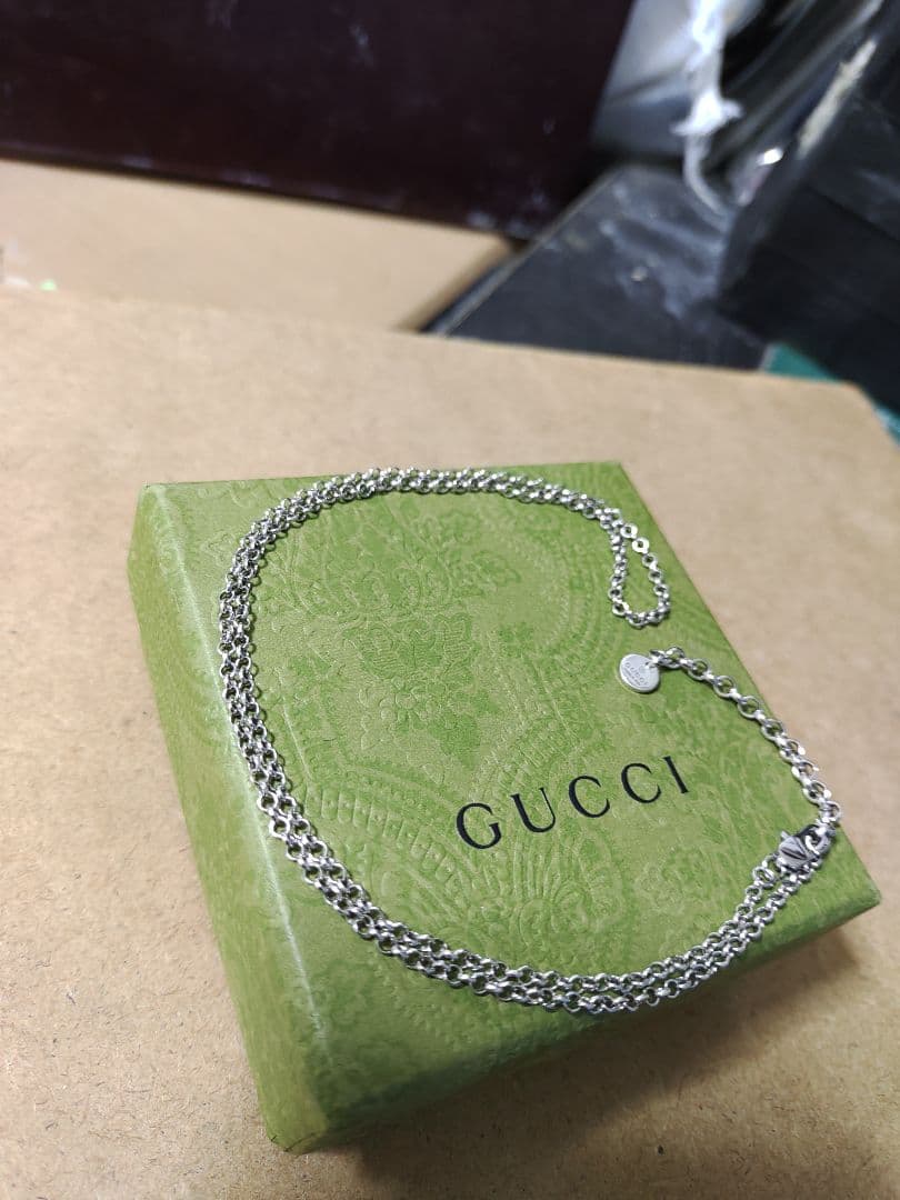 美品GUCCIグッチ シルバー925チェーンネックレス イタリア製 高級感あり