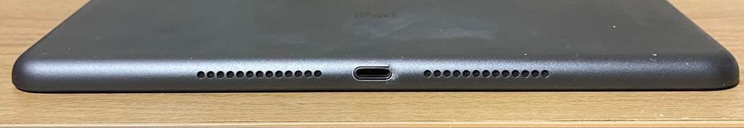 iPad本体 第8世代　32GB Wi-Fiモデル