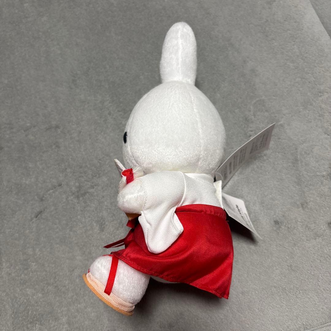 【新品、未使用】巫女さん　ミッフィー　ぬいぐるみ