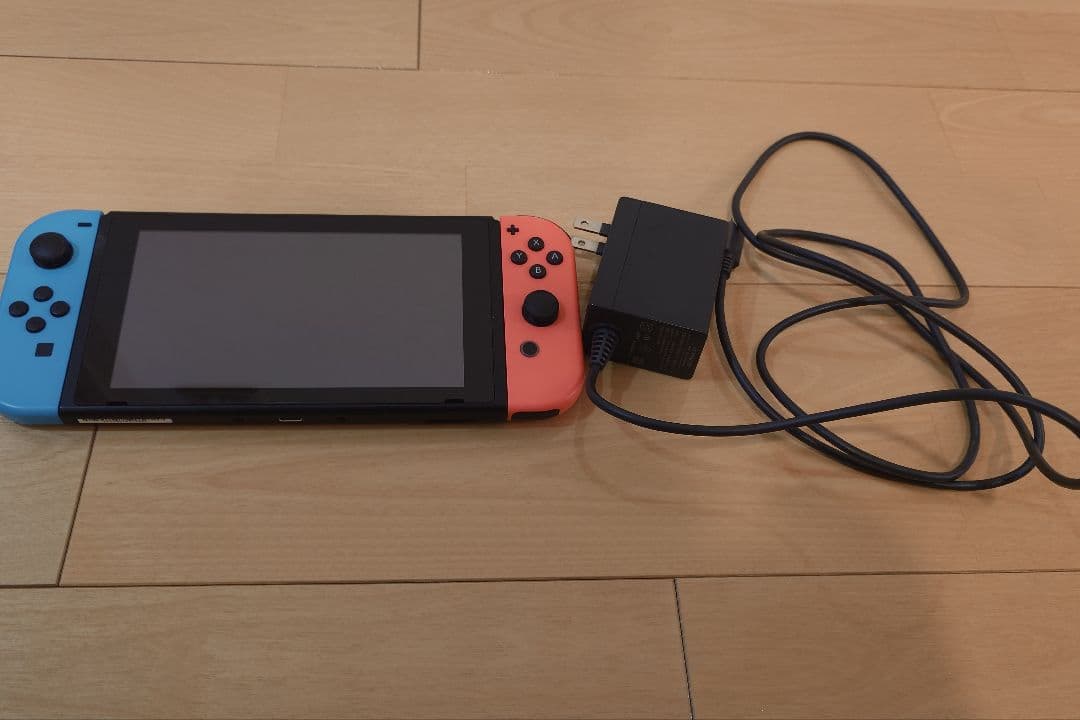 ヒ*シ様 【中古】Nintendo Switch 本体 ＋収納ケース