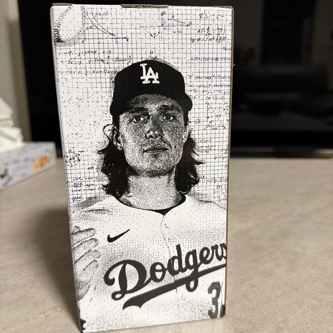 Tyler Gla Dodgers ボブルヘッドフィギュア　新品未開封