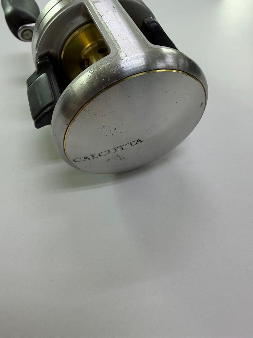 05 CALCUTTA 101 ベイトリール　カルカッタ