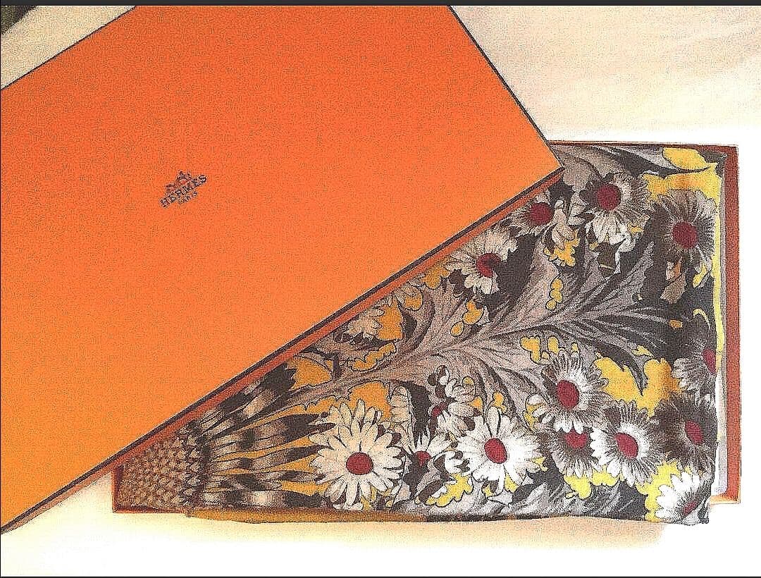 エルメス　HERMES　スカーフ　カレジェアン　カシシル