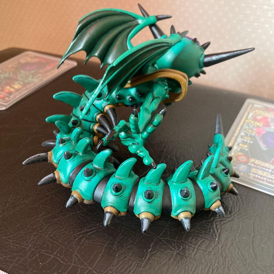 ドラクエ　オルゴ・デミーラ　フィギュア　カード